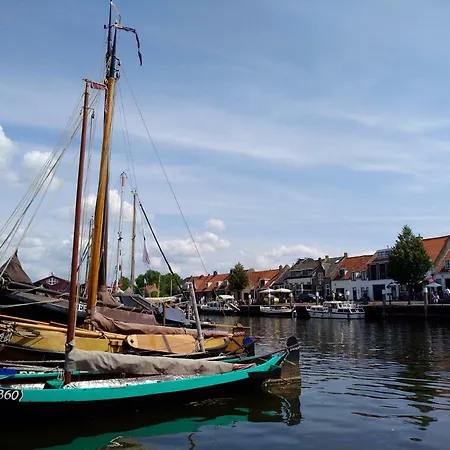 בית נופש 6 Personen *