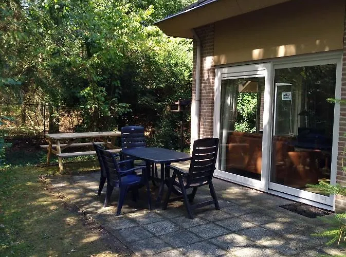 6 Personen * נונספייט